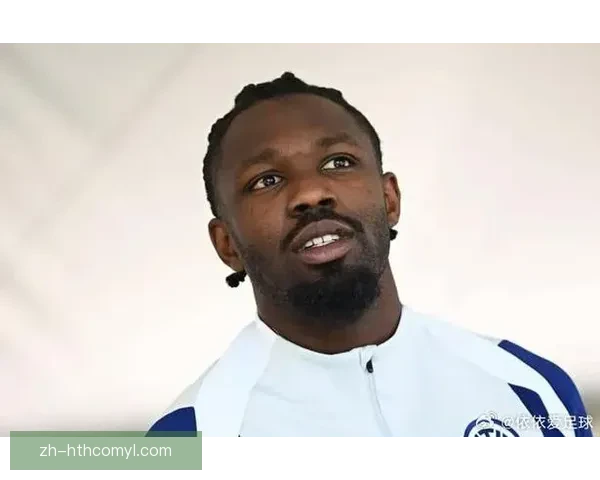 图拉姆完美适配巴萨中锋需求新